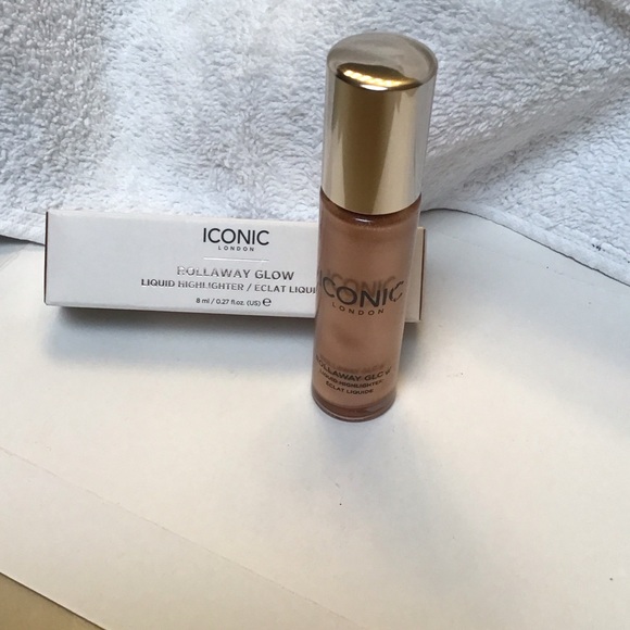 ICONIC London Other - ICONIC RUNWAY PEACH ROLLON HIGHLIGHTER / NIB